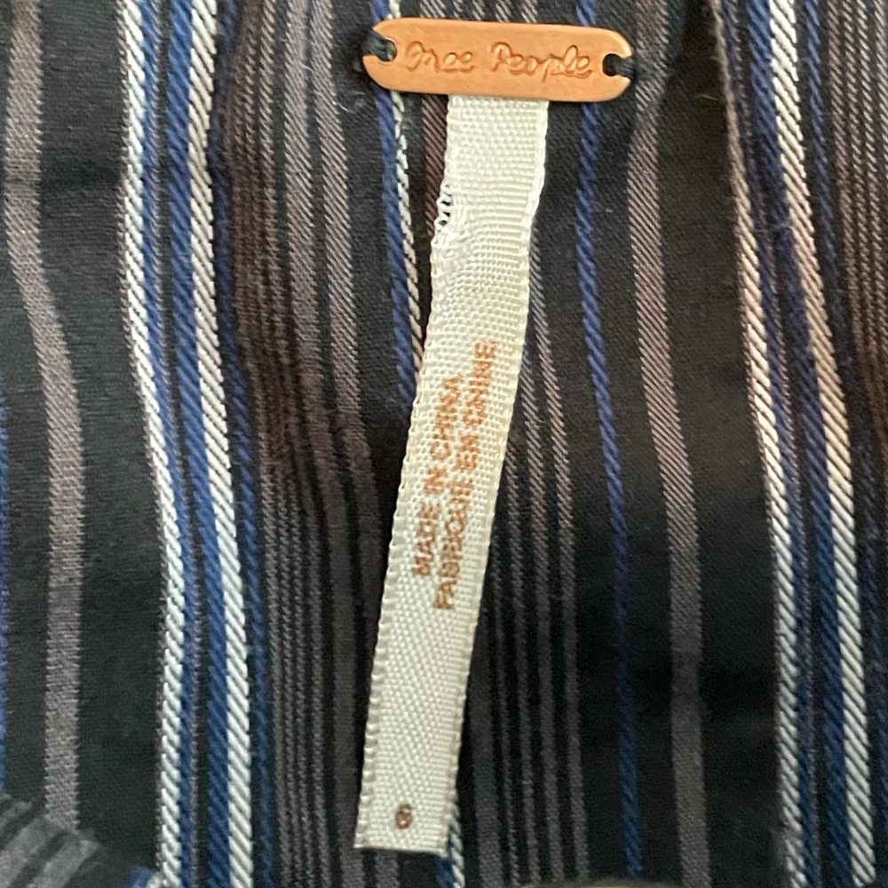 Free People Sleeveless Snap Button Top - Picture 3 of 4